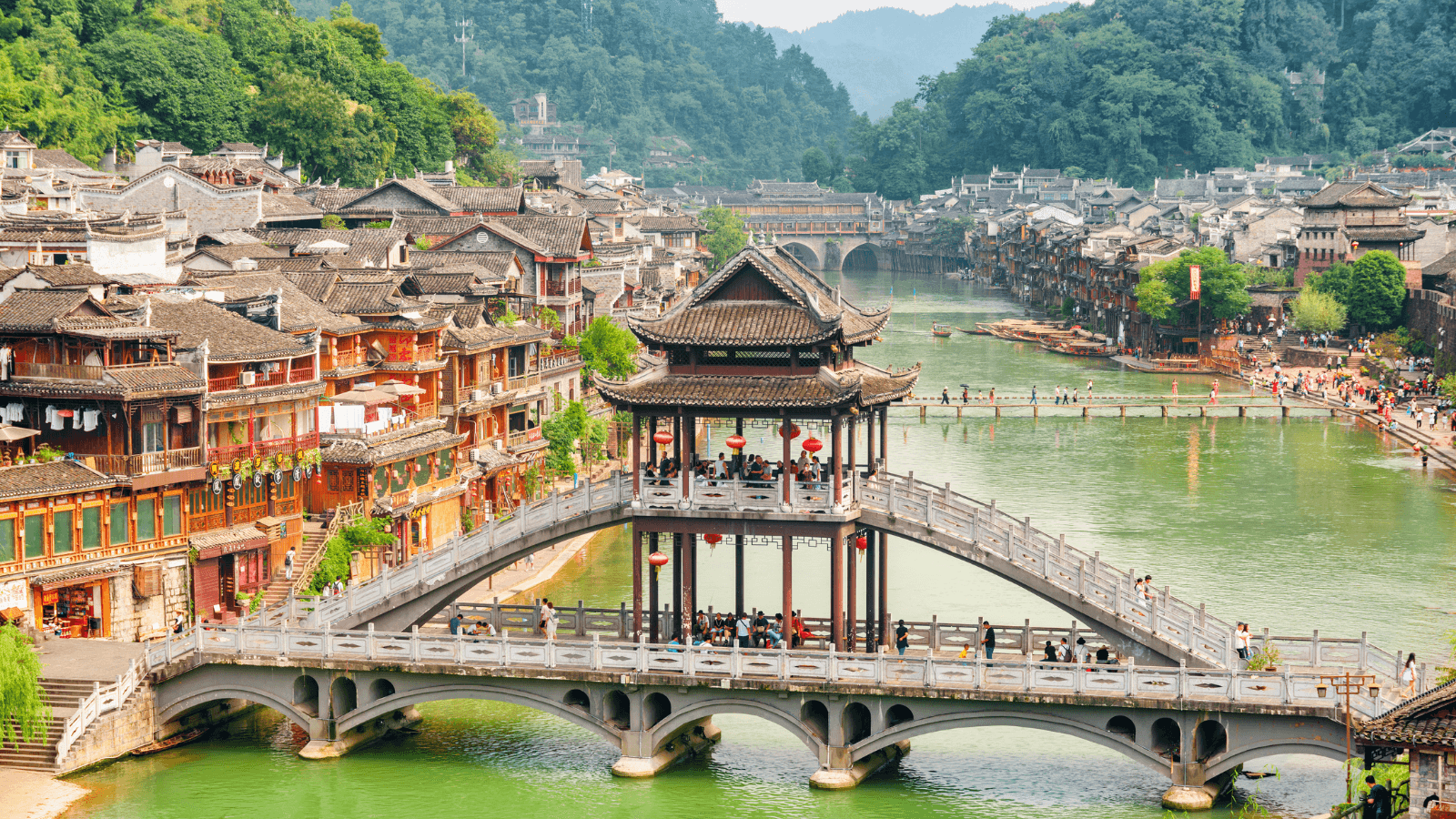 Tour Trung Quốc 5 Ngày 4 Đêm:  Trương Gia Giới - Phượng Hoàng Cổ Trấn