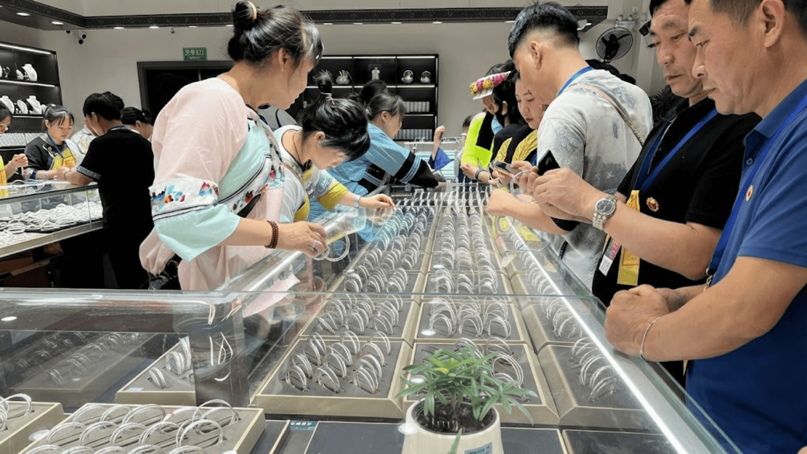 Tour Trung Quốc 5 Ngày 4 Đêm:  Trương Gia Giới - Phượng Hoàng Cổ Trấn - ảnh 7