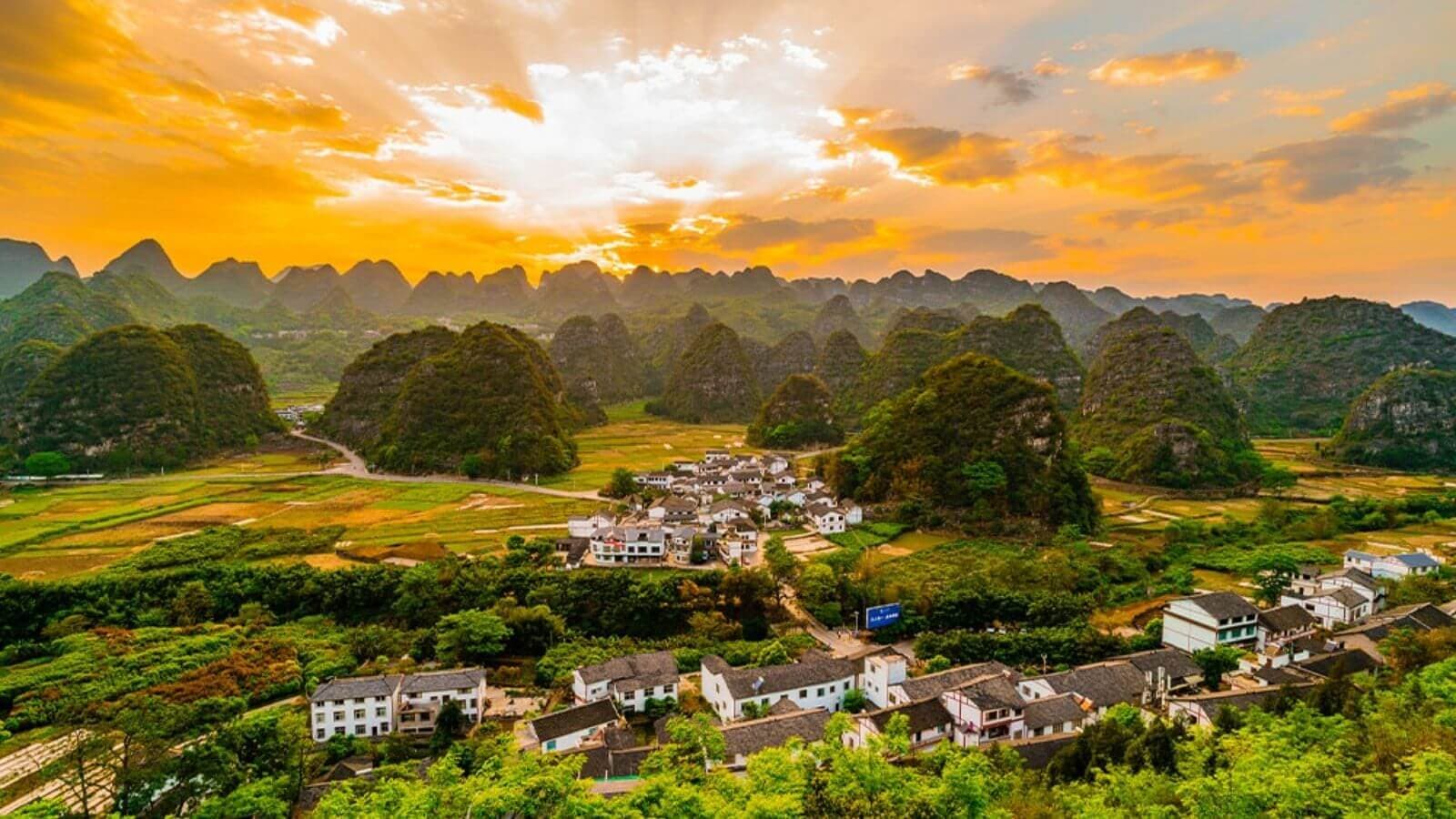Tour Trung Quốc 5 Ngày 5 Đêm: Trung Quốc (Quý Dương - Hưng Nghĩa - Bàn Châu - Tây Giang) - ảnh 9