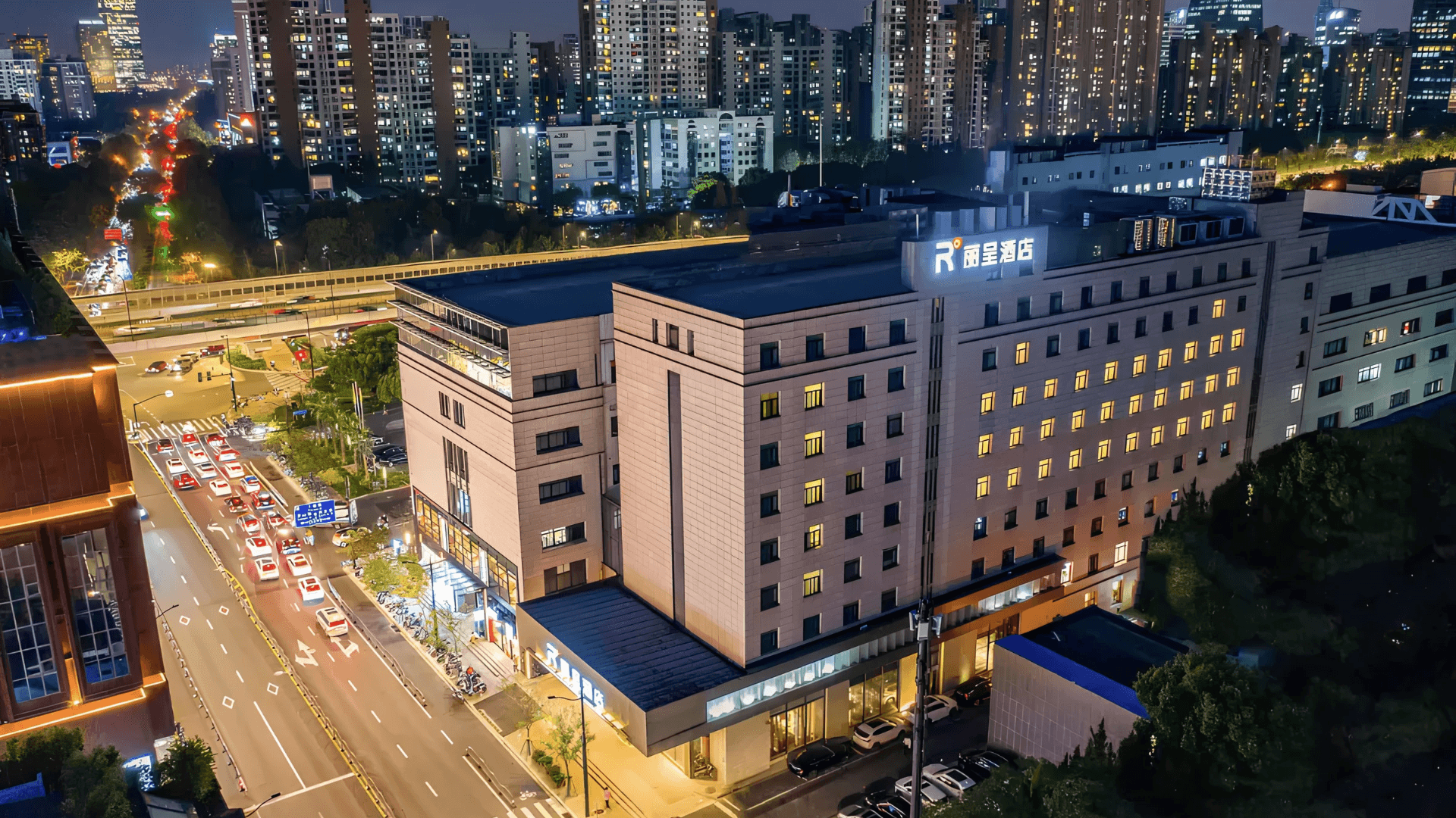 Hà Nội – Shenzhen – Thượng Hải (Nhận phòng khách sạn)