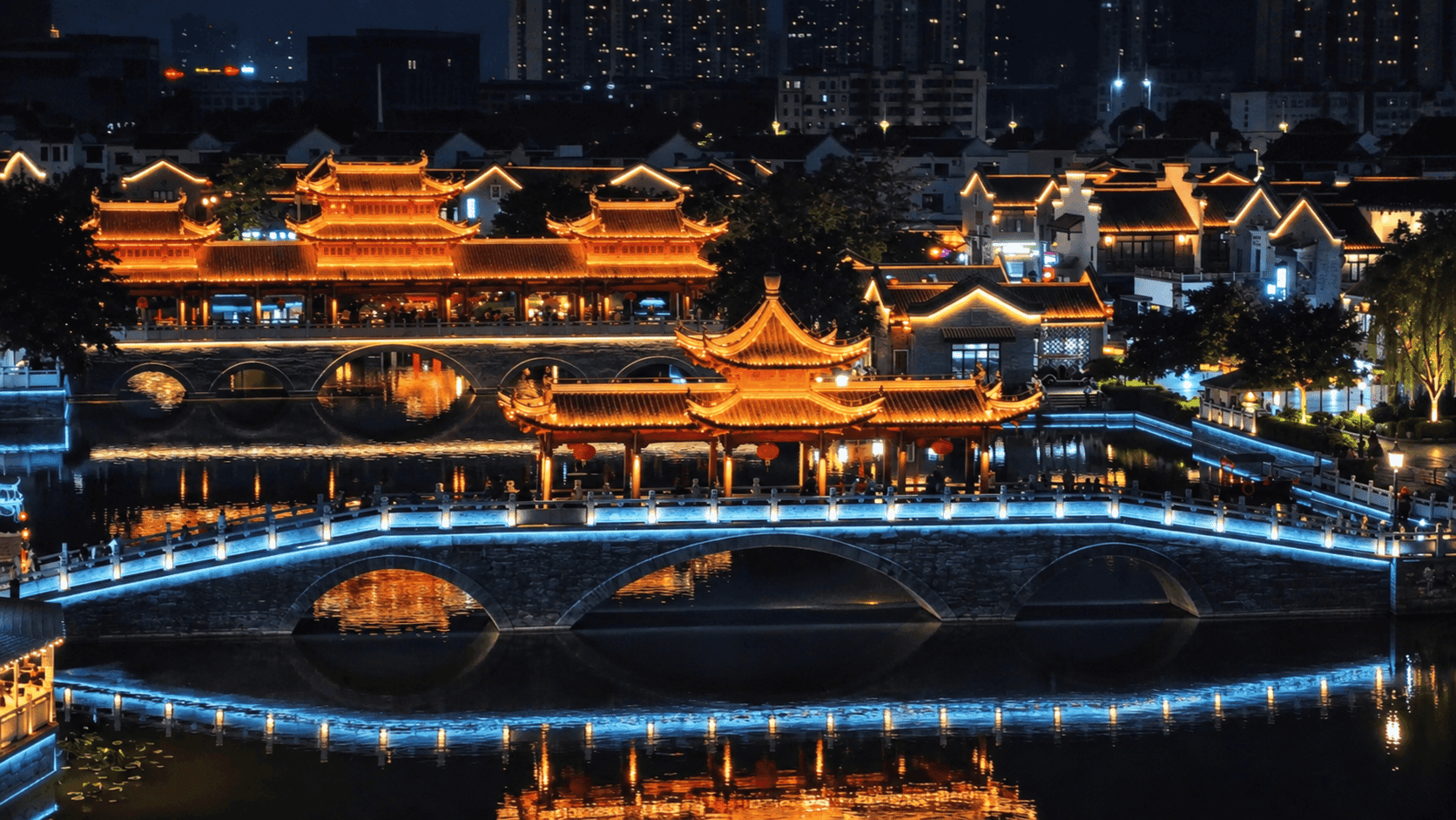 Gia đình có trẻ nhỏ