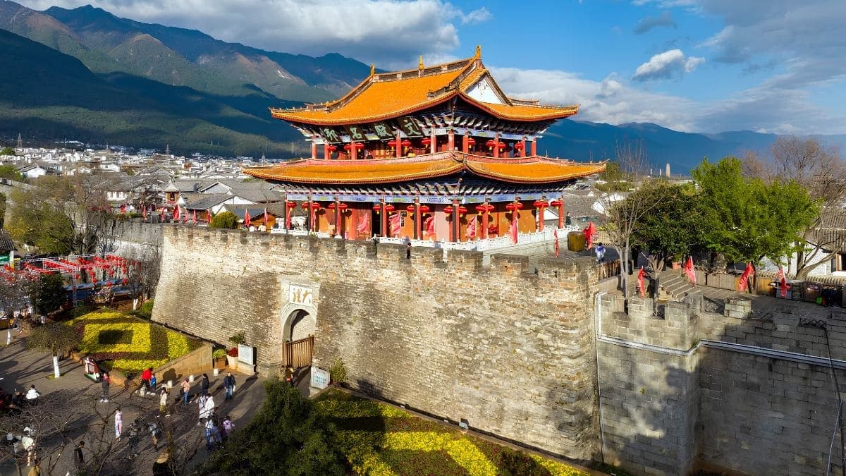 Người đi lần đầu