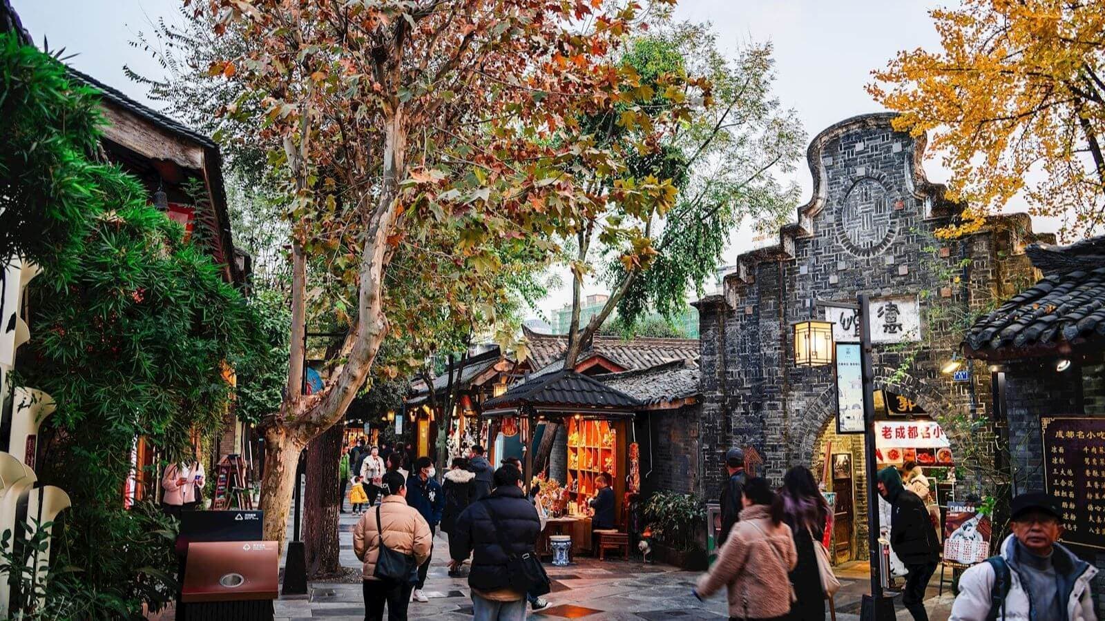 Nhóm bạn
