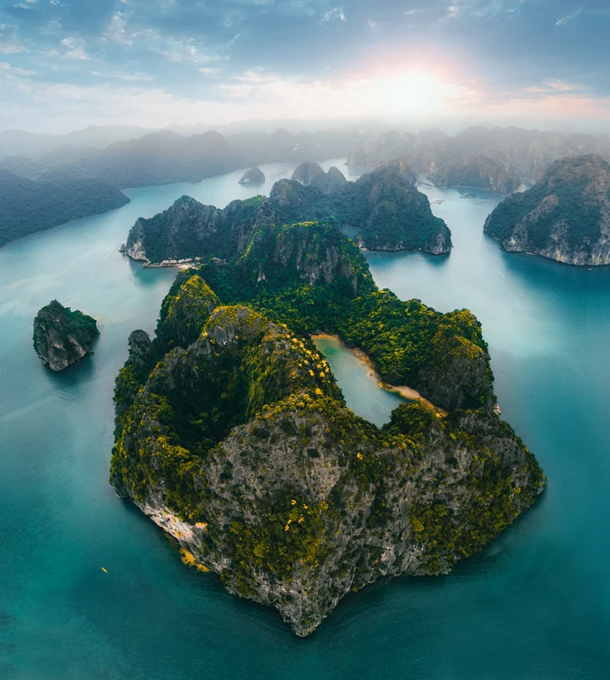 Halong Bay Honeymoon Package From India 5D4N Hanoi – Halong Cruise – Ninh Binh