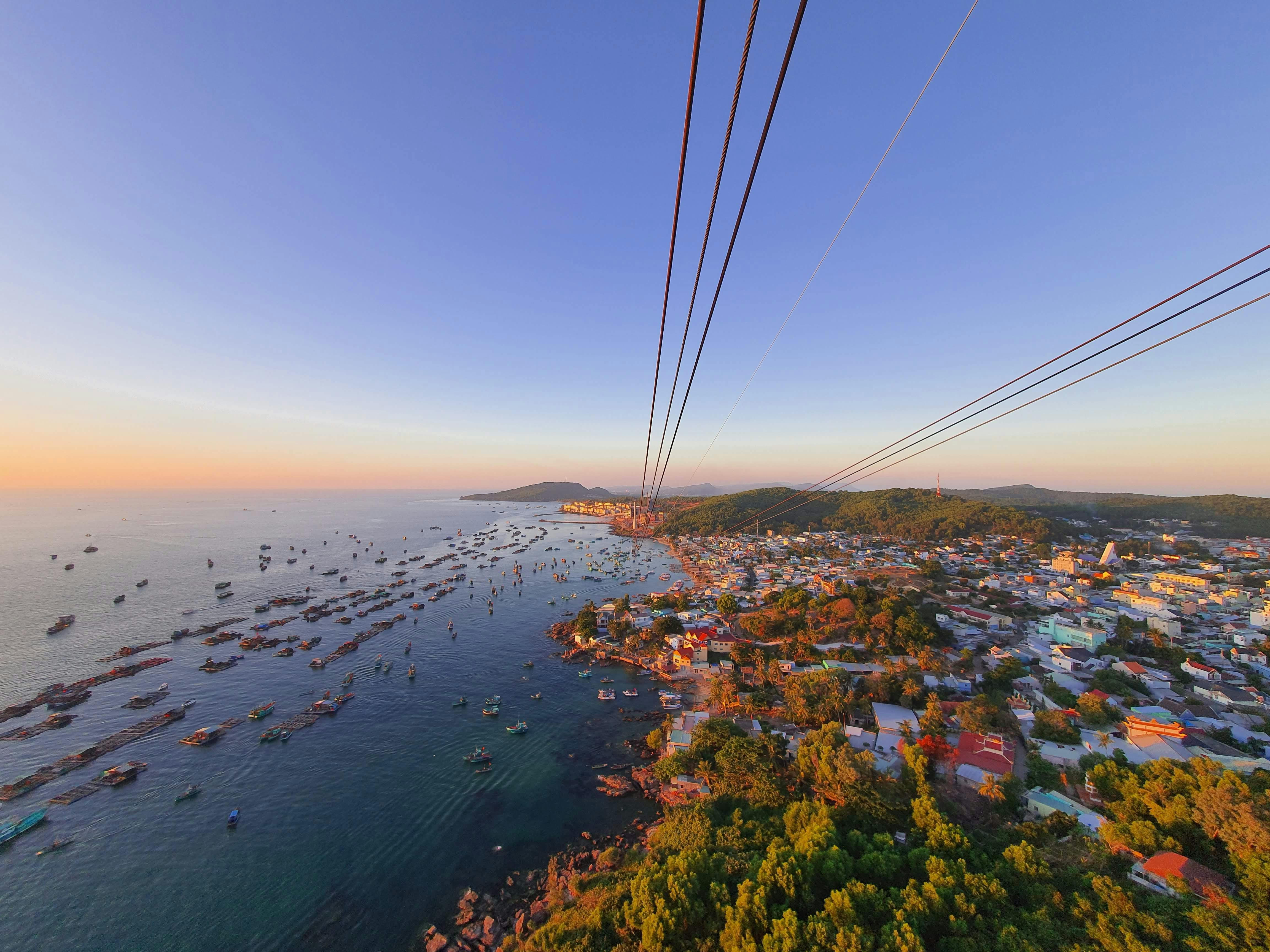 Phu Quoc Family Package From India 5D4N Phu Quoc – VinWonders – Safari – Island Tour